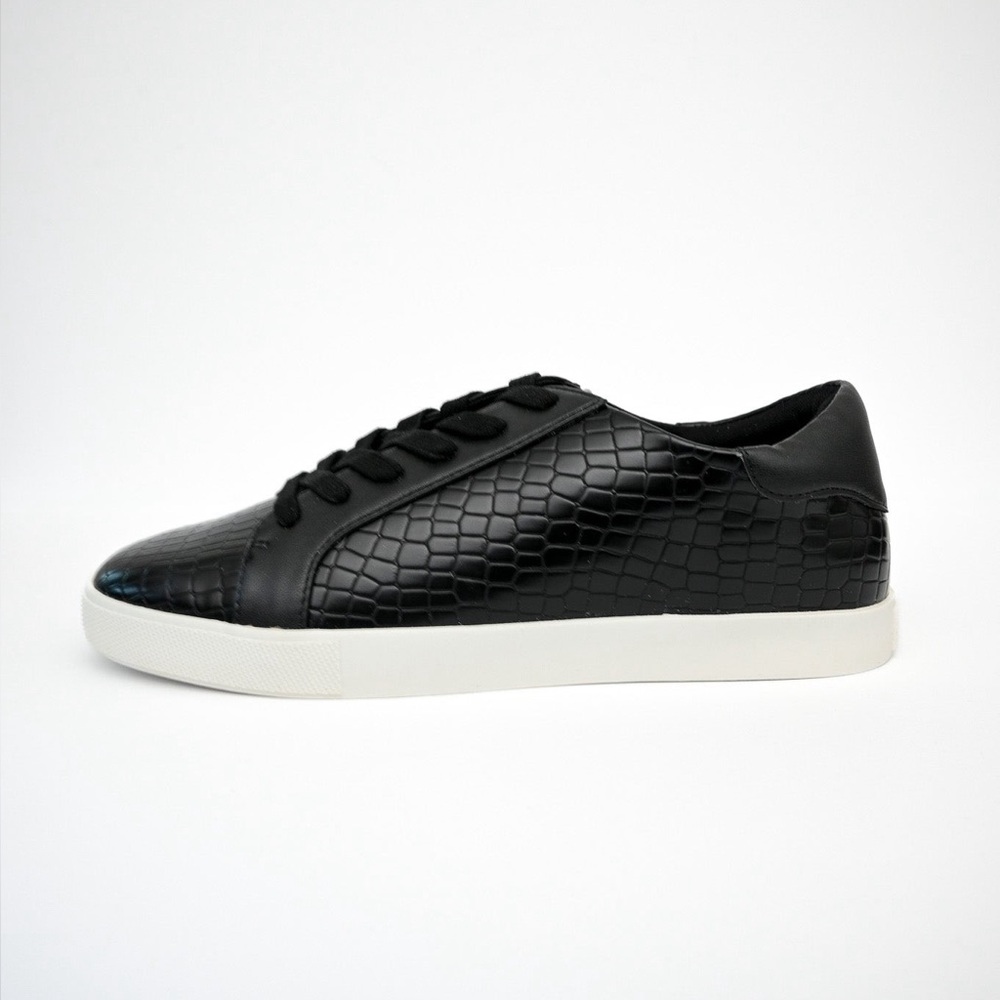 Katy Perry Crocodile Embossed Sneakers - Picture 3 of 8